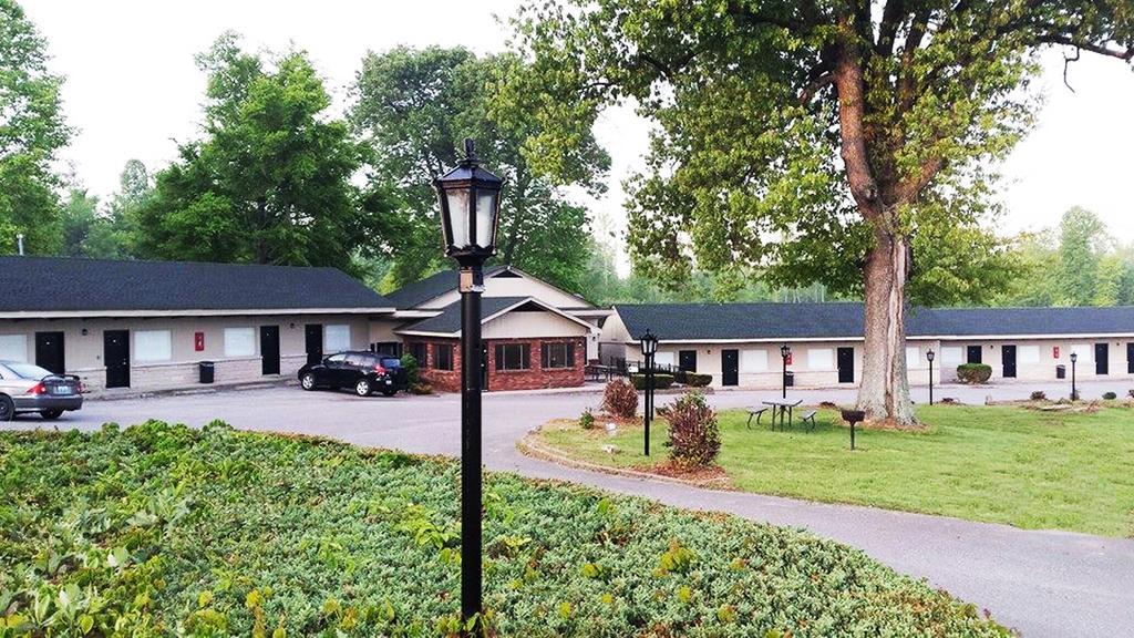 Kentucky Lake Inn Gilbertsville Exteriér fotografie